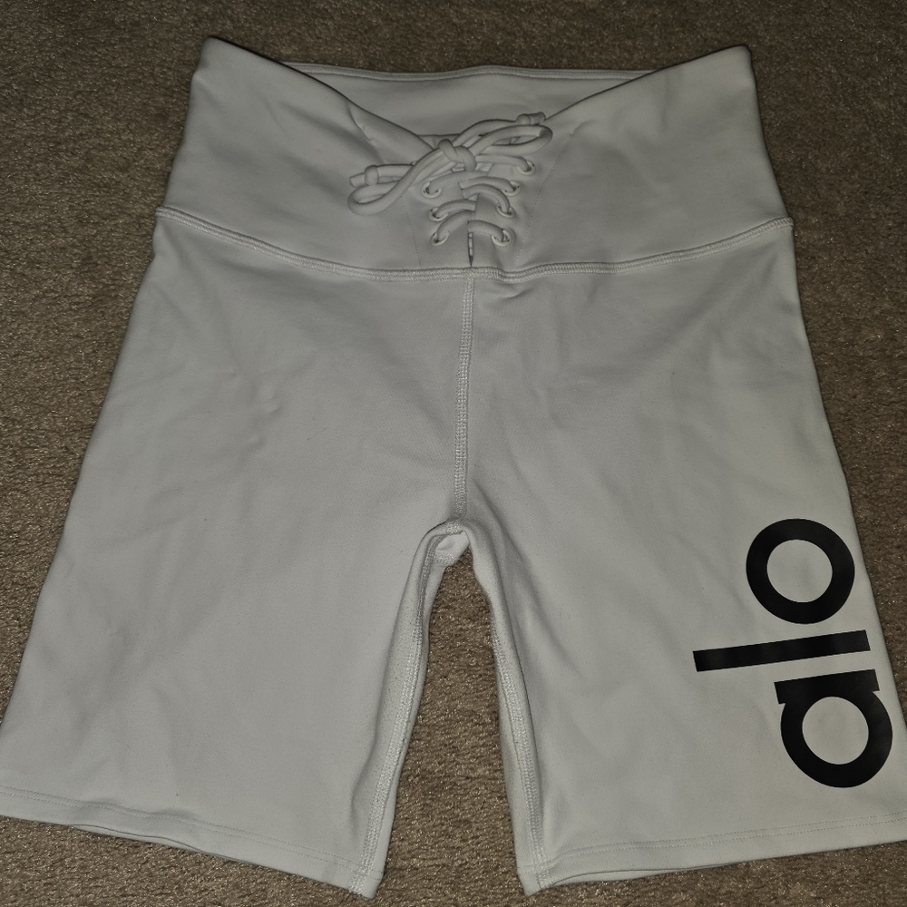 ALO Yoga Yogi Lace Up Biker Shorts